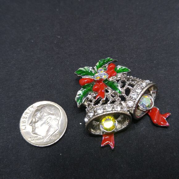 Christmas Bell Poinsettia Brooch, Red Green Enamel, 1960s Vintage Jewelry - Picture 7 of 10